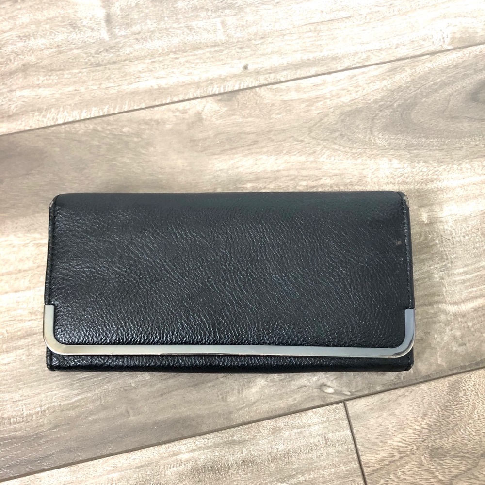 Wallet - Picture 2 of 4